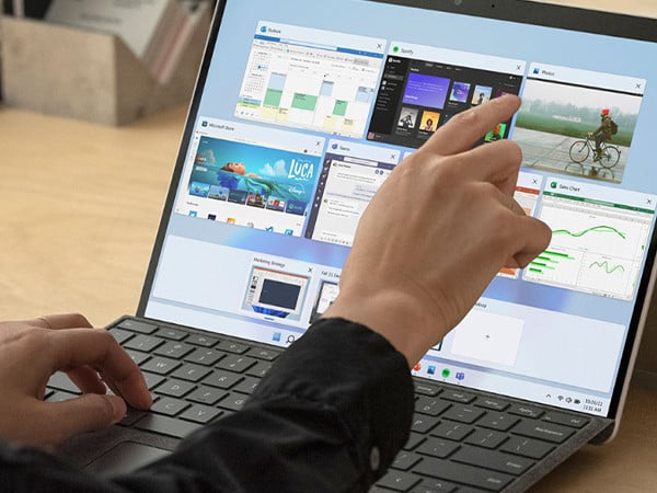 Microsoft Surface Pro X SQ1/8GB/256GB/Win11 (Platynowy